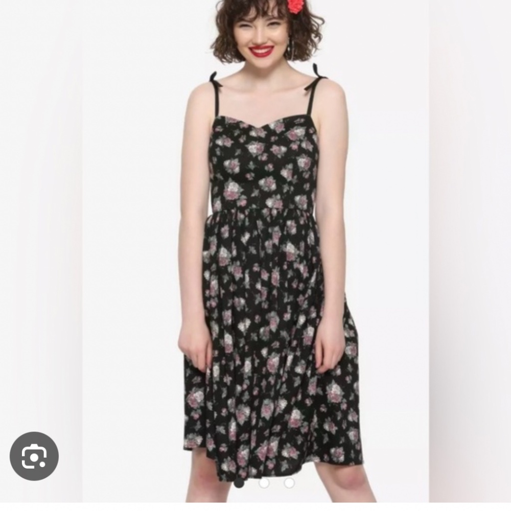 Hell Bunny Francesca Black Cabbage Rose Full Circle Skirt 50s S/M